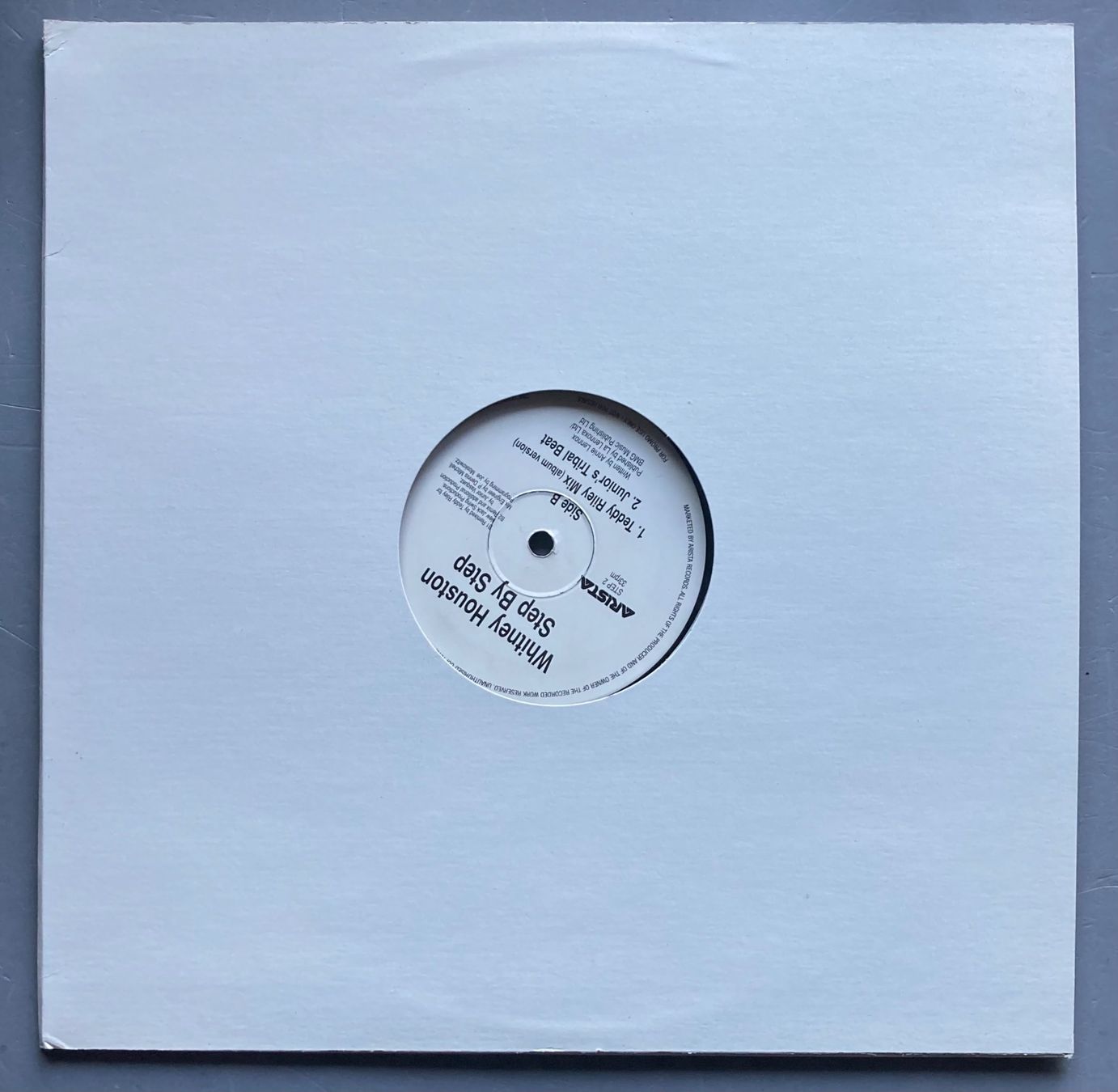 Schallplatten: WITHNEY HOUSTON - STEP BY STEP – Gebraucht aus Poliez-Pittet von Newtown-Records 1