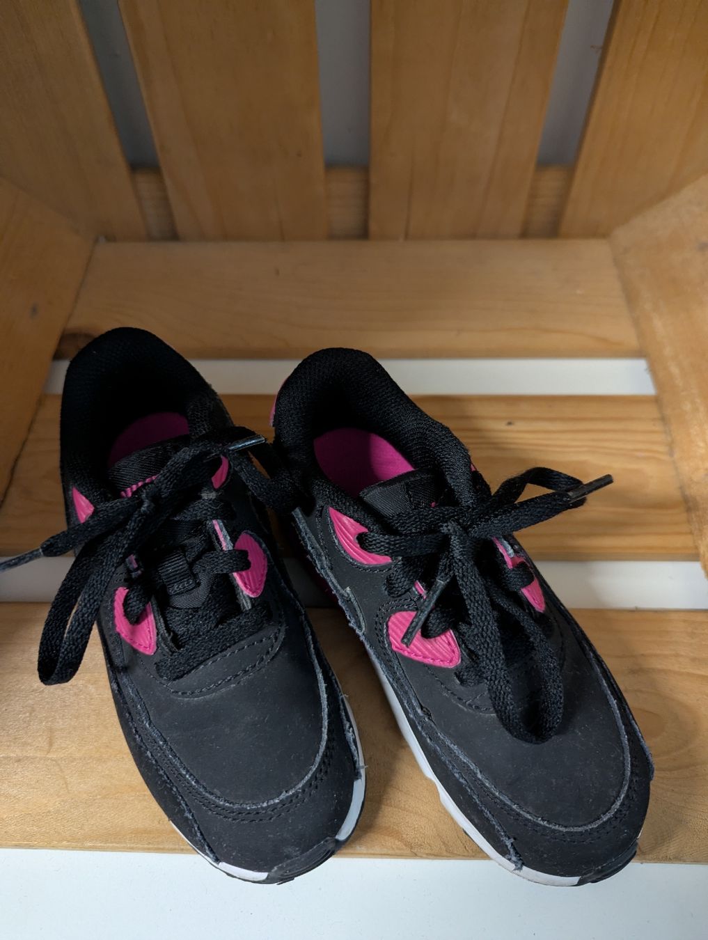 Nike Chaussures filles: Nike Air max Grösse 26 – D'occasion à Wallisellen par Taurusit 4