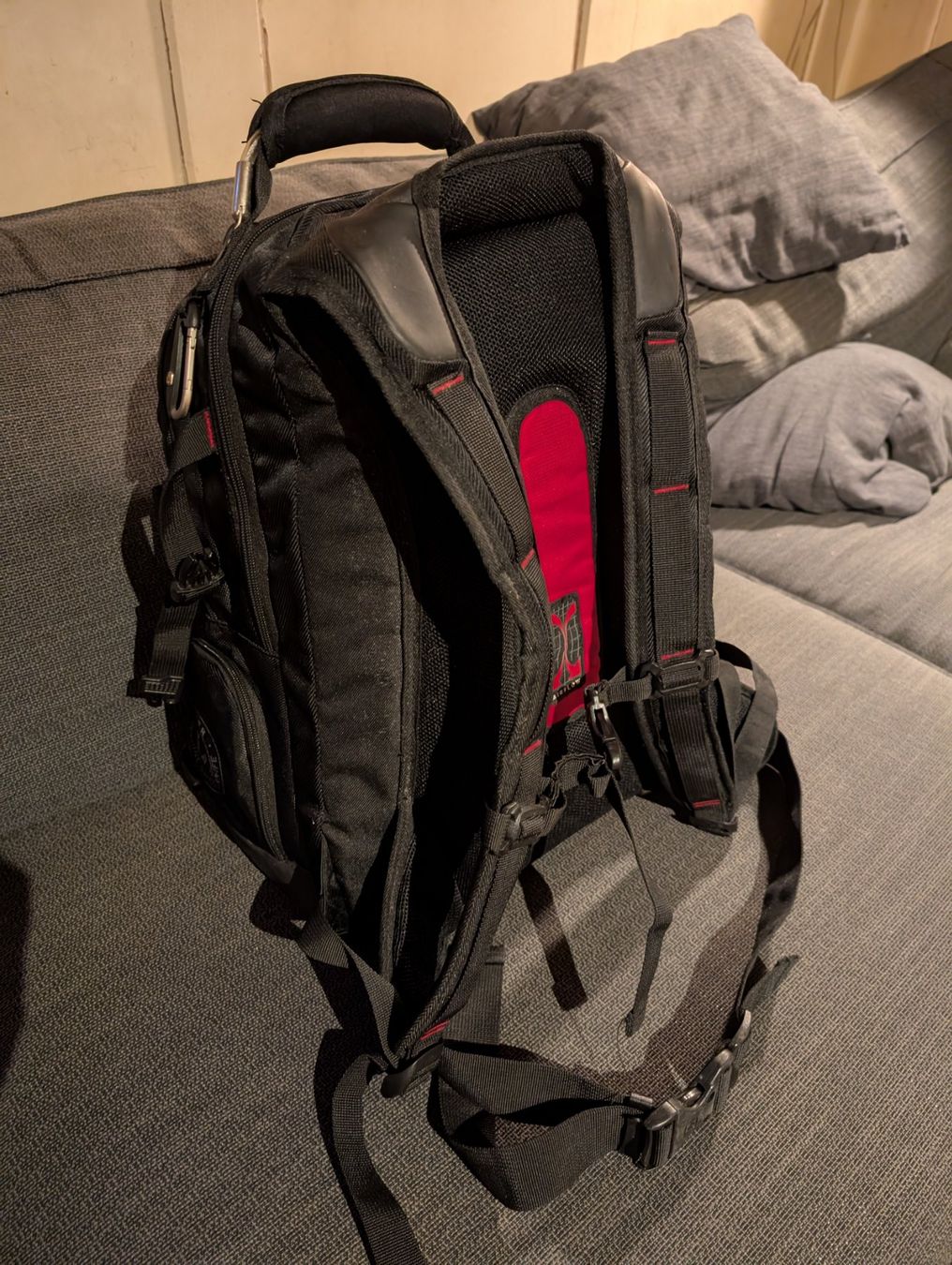 Wenger Zaini: Wenger Rucksack 44cm mit Laptopfach – Usato da Suhr venduto da 54g1 1