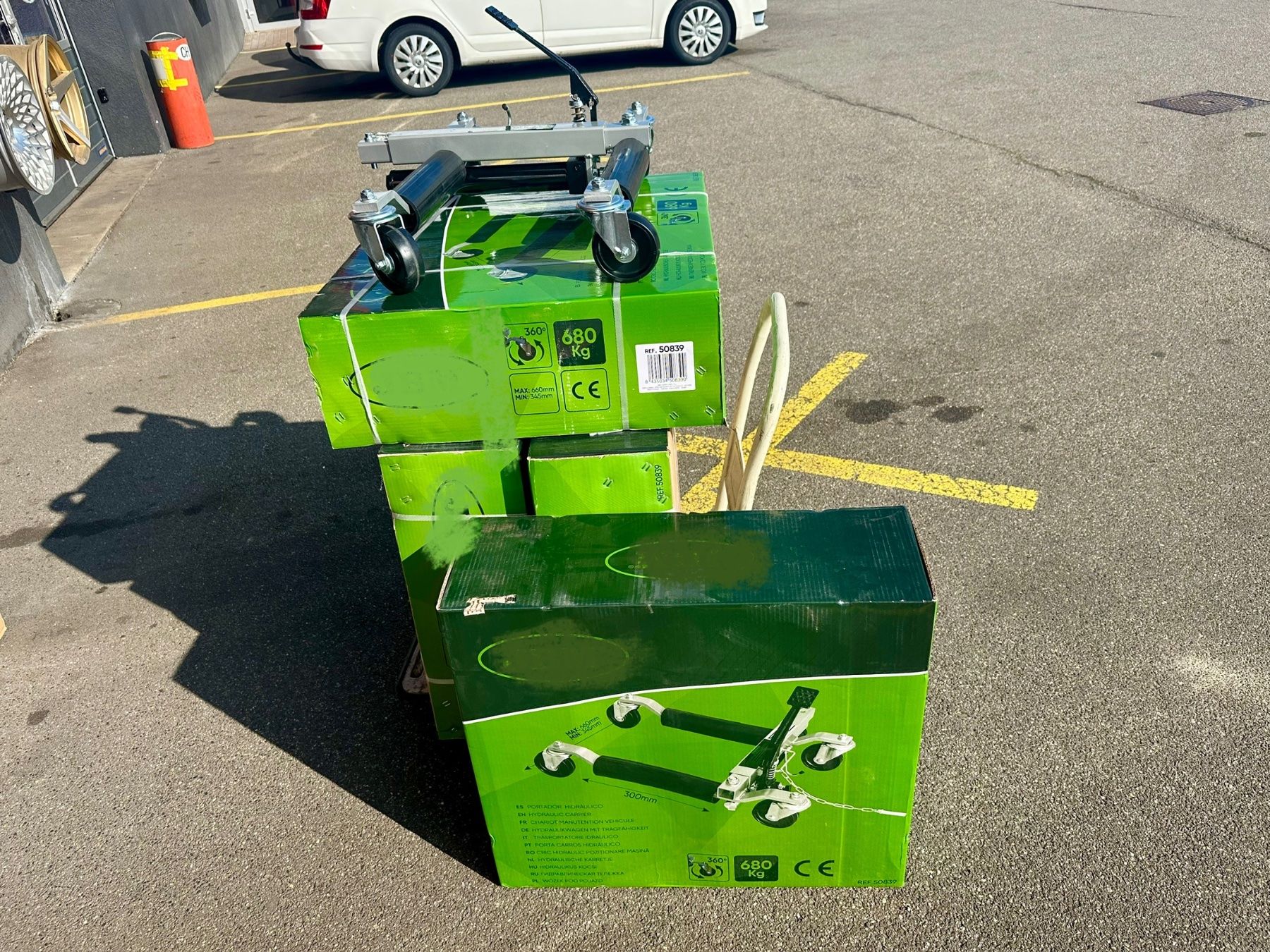 Valigie & Borse: Charriot Hydraulique 680kg – Nuovo e nell'imballaggio originale da Courrendlin venduto da shopwheels 1
