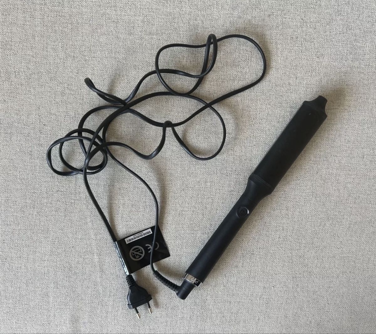 GHD Lockenstäbe & Haarglätter: ghd curvwand Lockenstab – Gebraucht aus Heerbrugg von l.j.s
