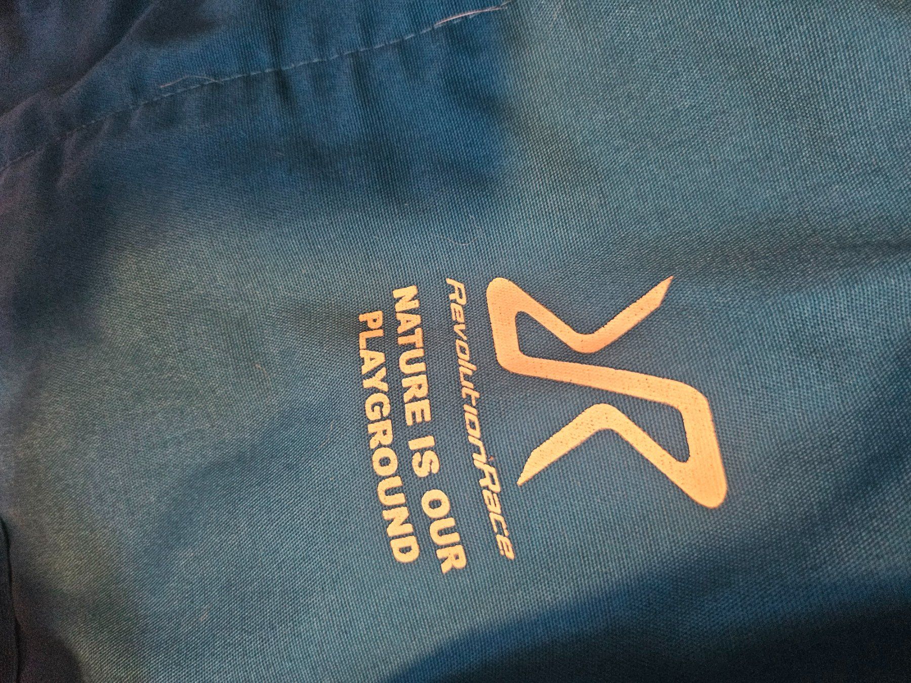 Jacken: Revolution Race - tolle Jacke in XL für Outdoor/Hündeler – Gebraucht aus Triesen von Teddyeddy 3