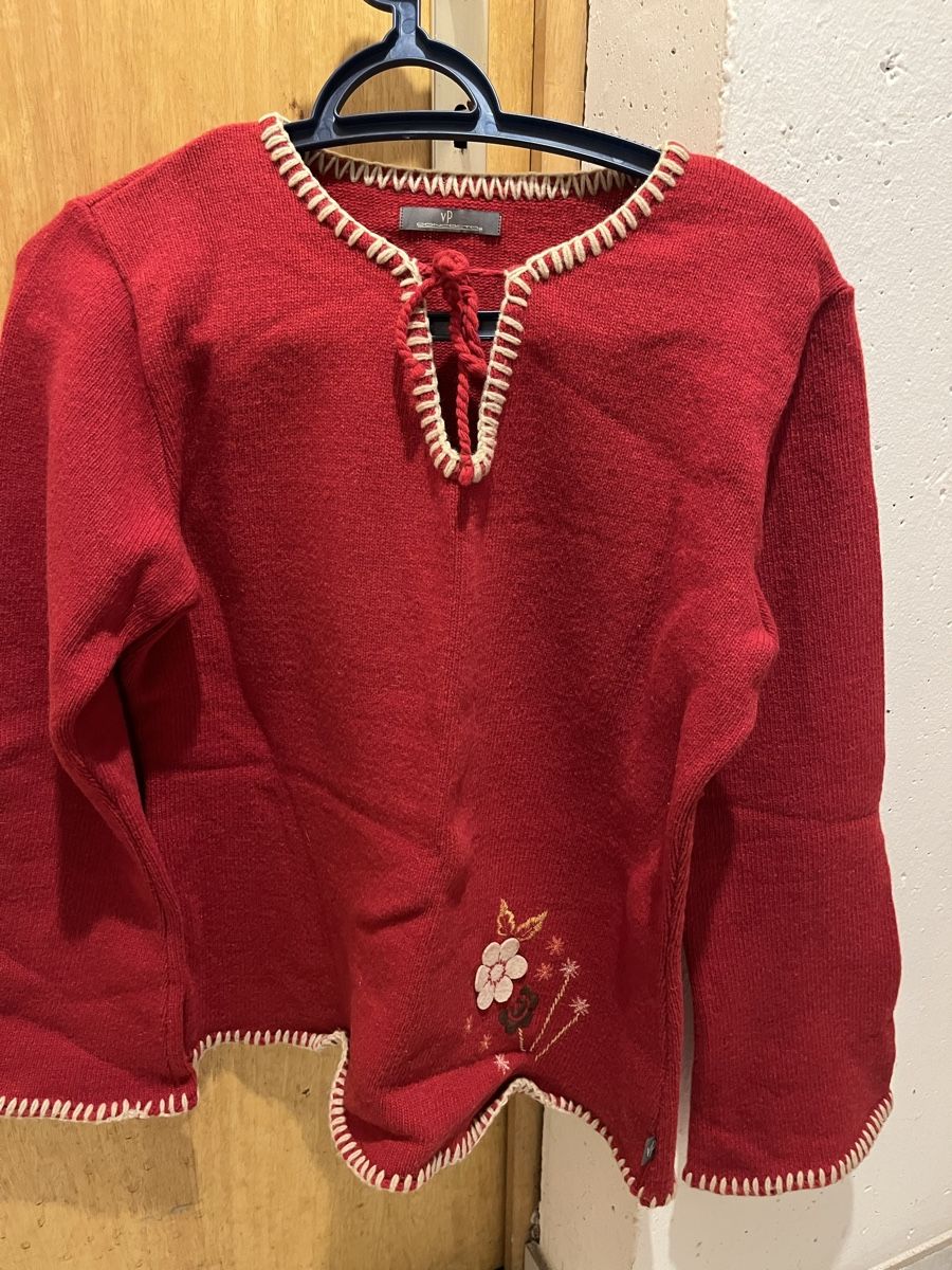 Maglioni & Felpe: Rot Pullover mit Motiven - Gr. One size - New wool – Usato da Tenero venduto da debsag 1