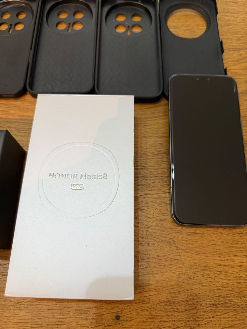 Honor Handys / Smartphones: Honor magic 8 pro avec extra – Gebraucht aus Vernayaz von Dimhack01 1