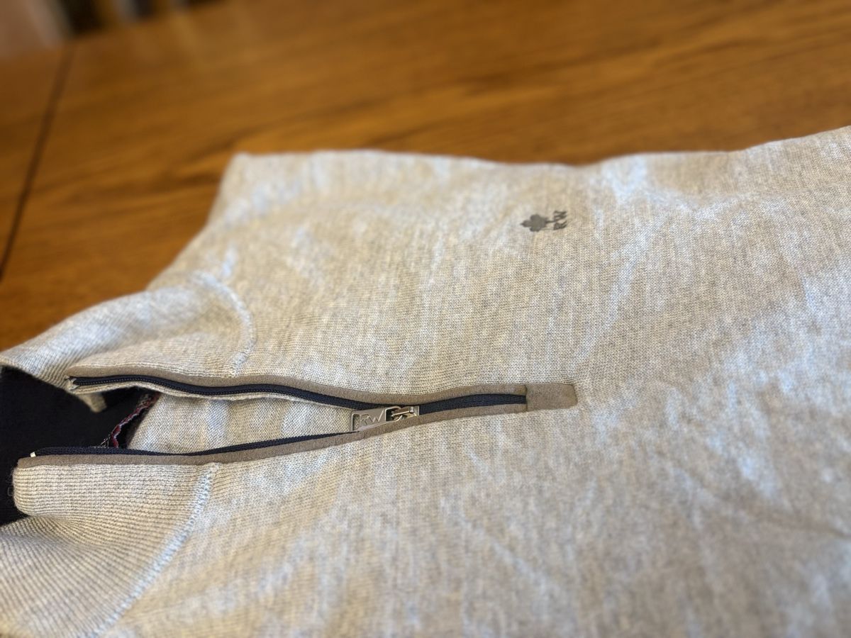 Pullover & Sweatshirts: River Woods pulle taille L – Gebraucht aus Attalens von Skorpionica