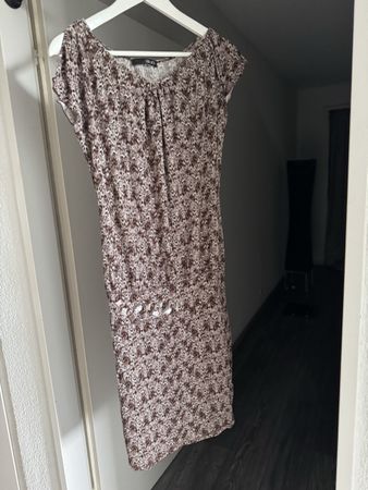 Kleid Liu Jo mit Leo-Muster Grösse 40 guter Zustand