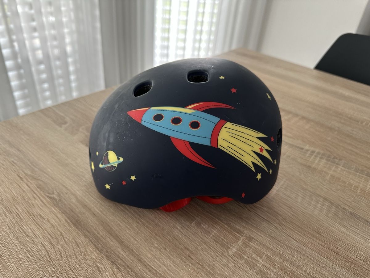 Micro Caschi: Micro Kinderhelm Rocket S – Usato da Mels venduto da pedromiguel_12 1