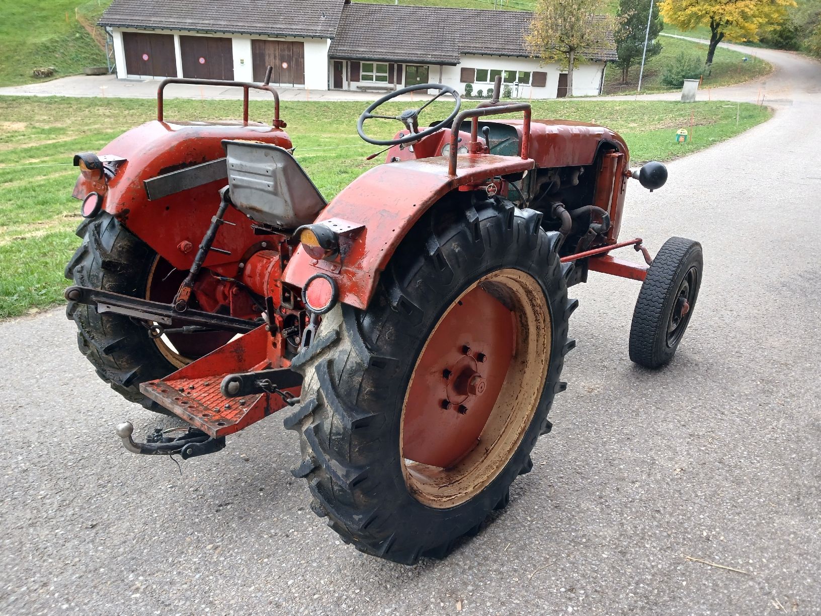 Bucher Trattori: Bucher D1800 mit Unimog Motor – Difettoso da Krinau venduto da P.grob 2