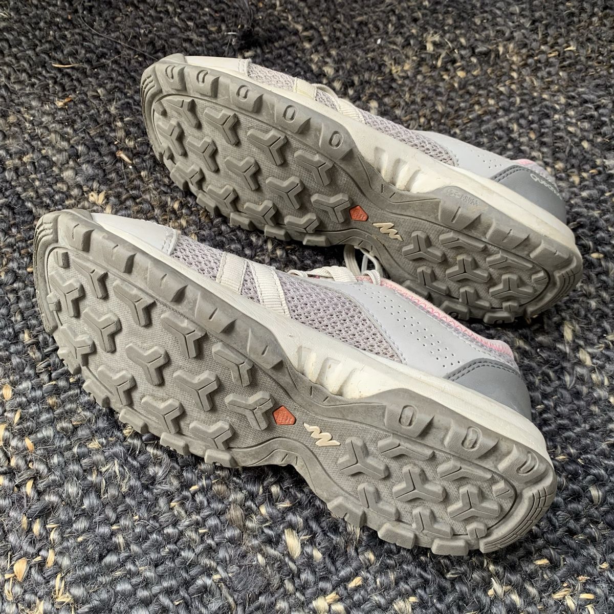 Decathlon Scarpe da donna: Quechua 37 – Usato da Promasens venduto da mazzz 1