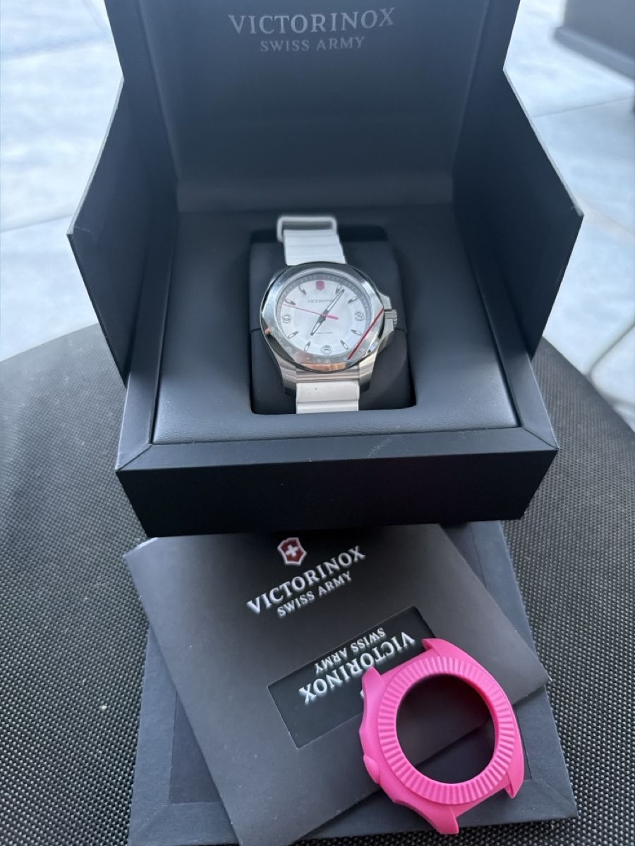 Victorinox Uhren: Victorinox Uhr – Gebraucht aus Schattdorf von Sonderdruck