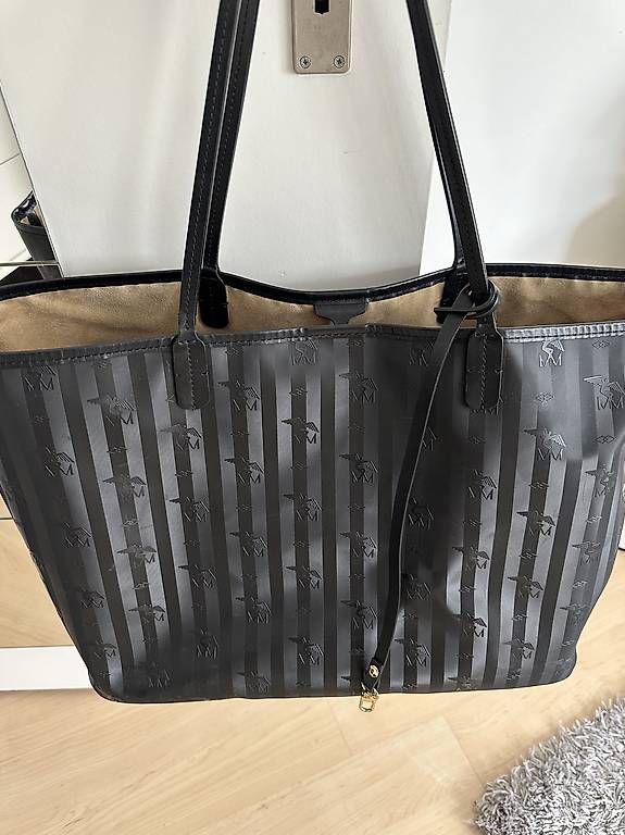 Borse da donna: Mollerus Shopper classic schwarz/gold – Usato da Kehrsatz venduto da ale_zpc6 2