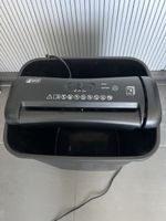 Aktenvernichter United Office schwarz guter Zustand