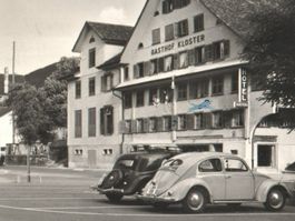 MALTERS: Hotel Kloster, VW Käfer Oldtimer - Foto-AK 1974