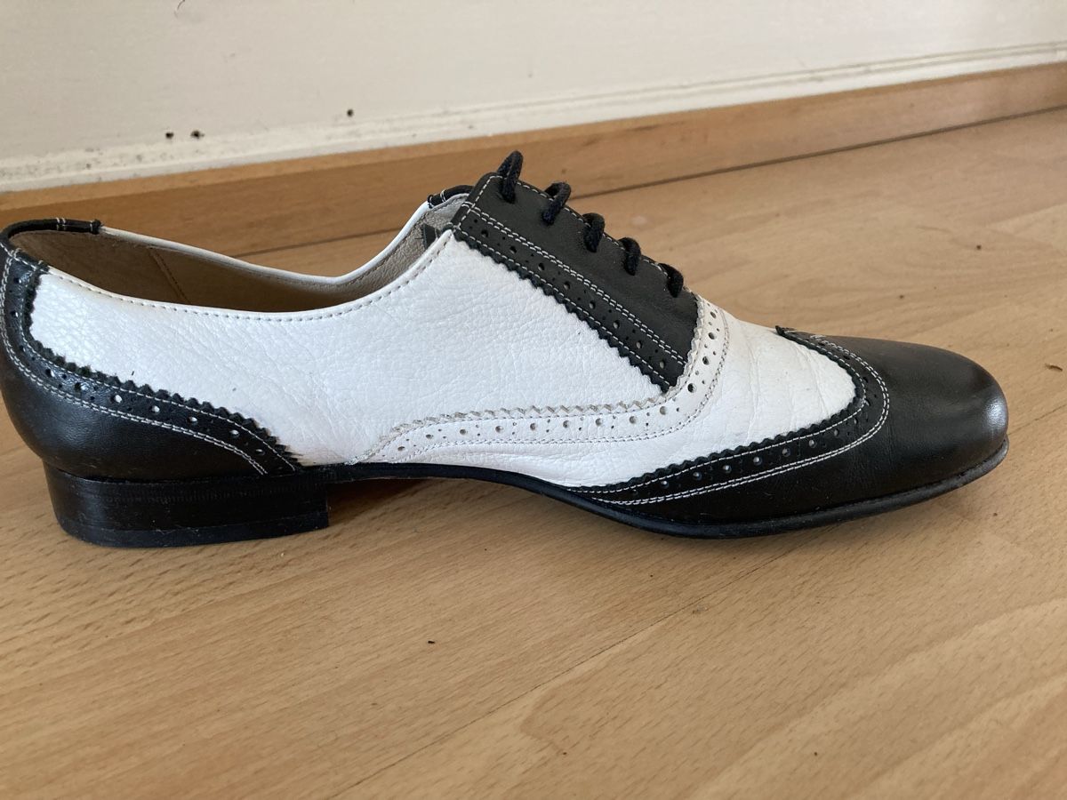 Herrenschuhe: Leder Halbschuhe gr 40 – Gebraucht aus Basel von Myriam3 4