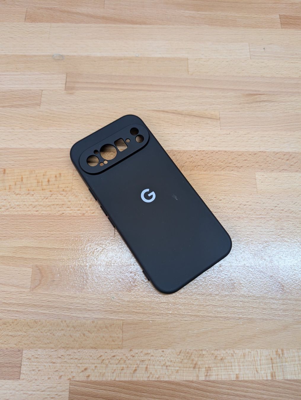 Google Cover & Protezioni schermo: Handyhülle zu Google Pixel 9 / 9 PRO – Nuovo (secondo la descrizione) da Ballwil venduto da Volvo2022