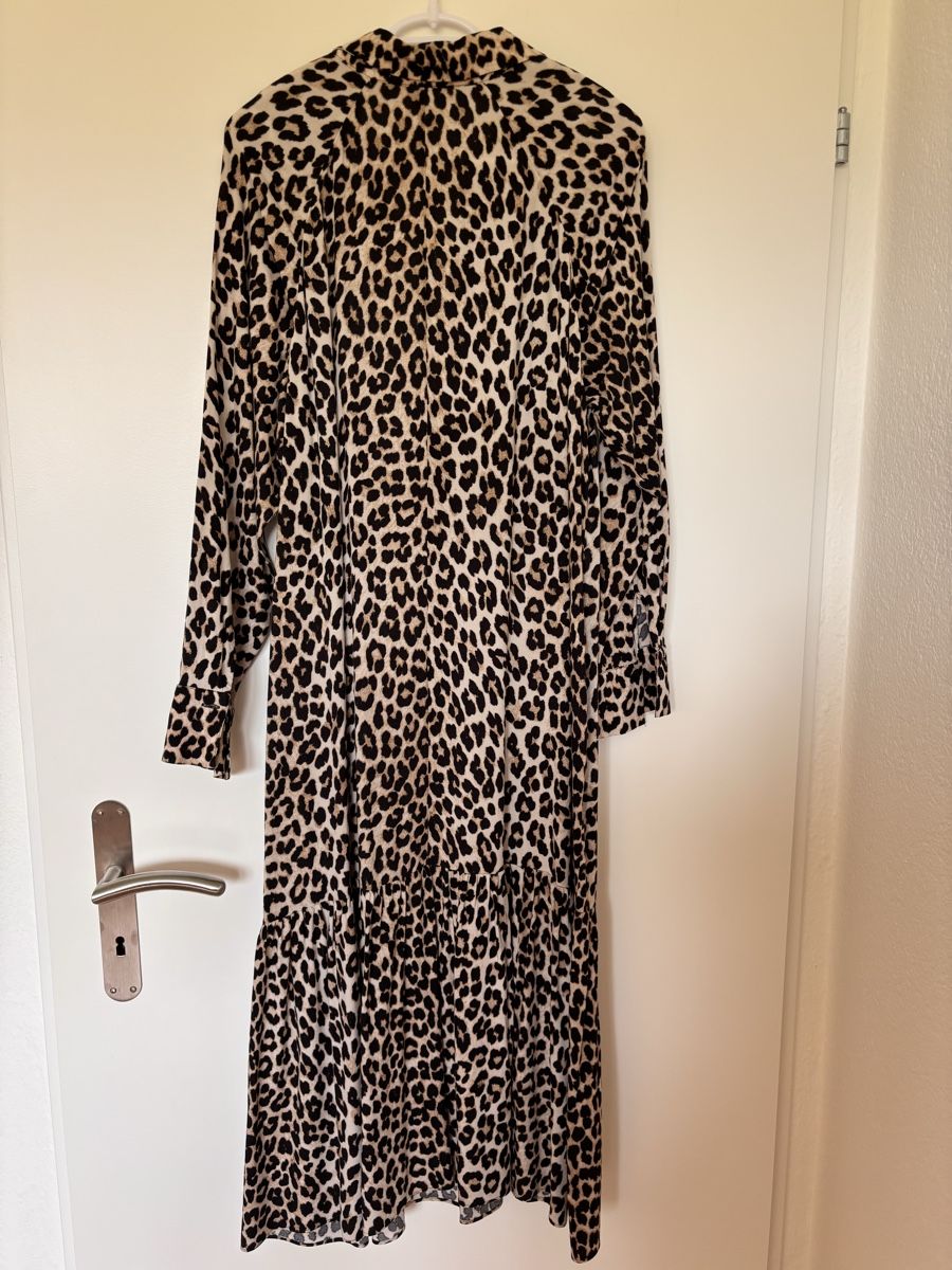 H&M Vestiti: Leopardenkleid langarm Gr. L – Usato da Jona venduto da ardnas04 2