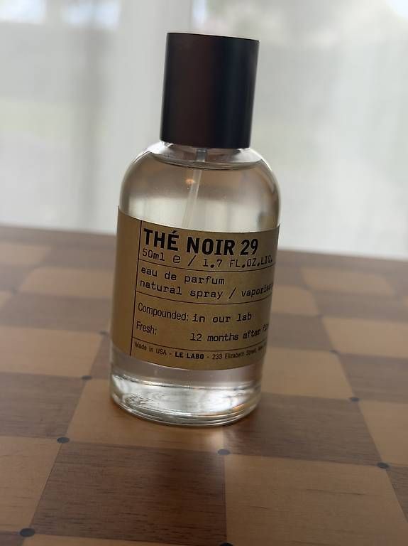 Le Labo Profumi & Eau de Toilette: LE LABO THÉ NOIR 29 50ml 99% voll – Usato da Sigriswil venduto da owlman