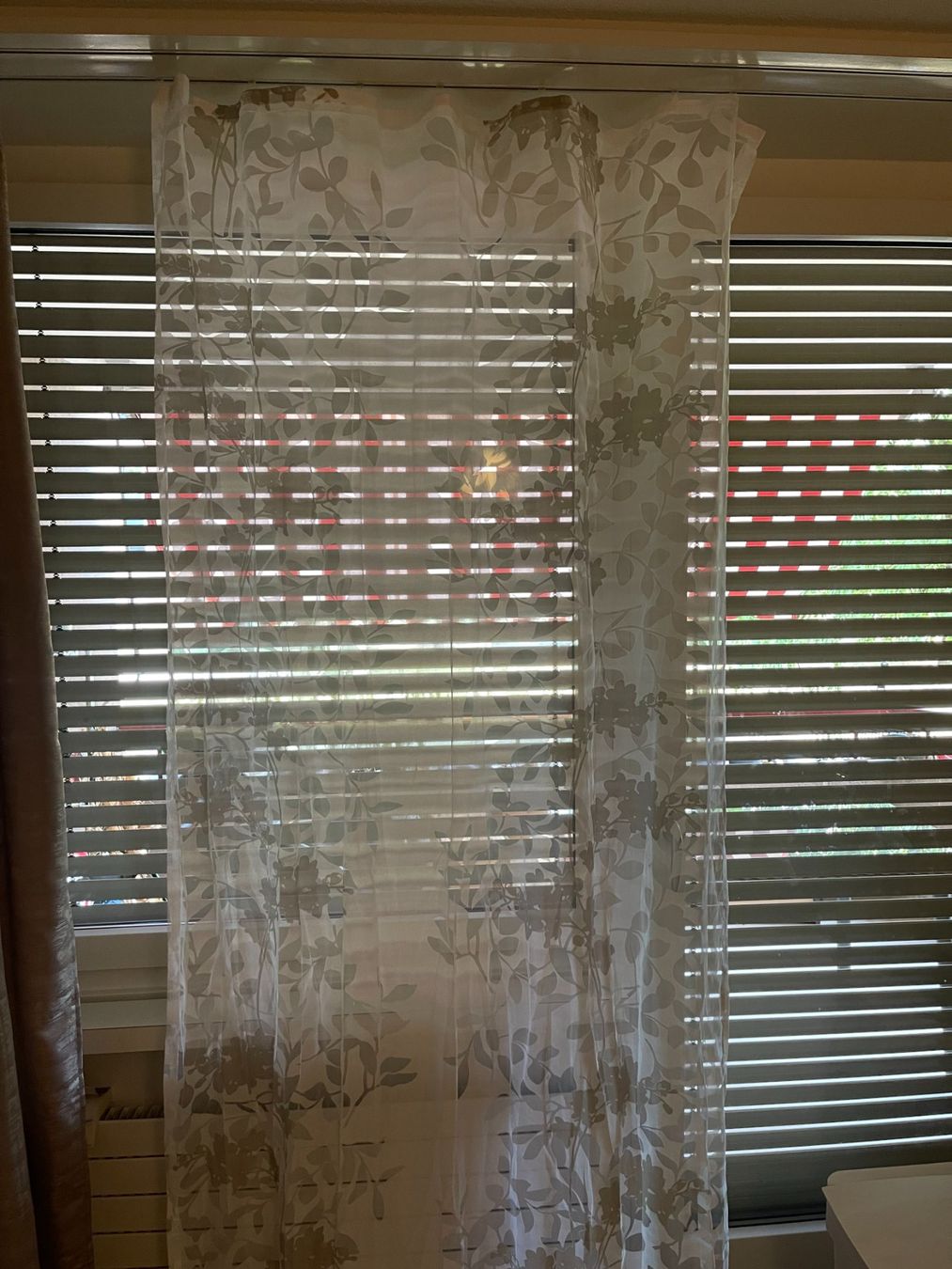 Rideaux: Eleganter transparenter Vorhang – D'occasion à Opfikon par dealbreak18 1