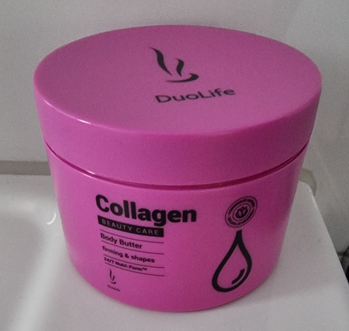 Cura del viso: Collagen Body Butter – Nuovo (secondo la descrizione) da Frauenfeld venduto da Bleeddragon