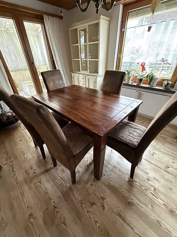 Tische: Tisch mit Stühle  – Gebraucht aus Matzingen von Angri10