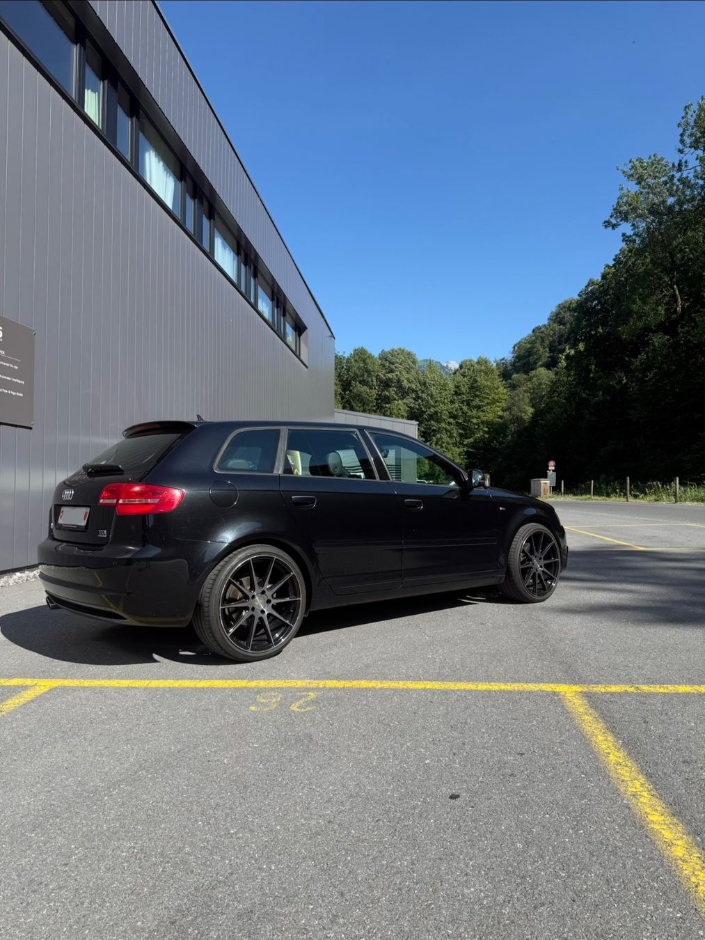Audi Autos: Audi A3 8P sline – Gebraucht aus Reichenburg von Timo3356 1
