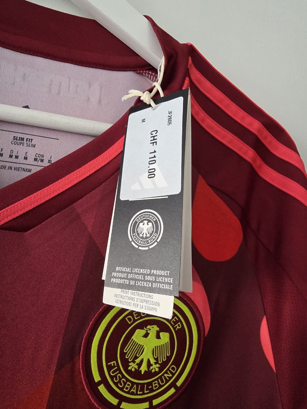 Adidas Canottiere & Pantaloni: Fussballtrikot Deutschland 2025 – Nuovo e nell'imballaggio originale da Genève venduto da tacoma08 2
