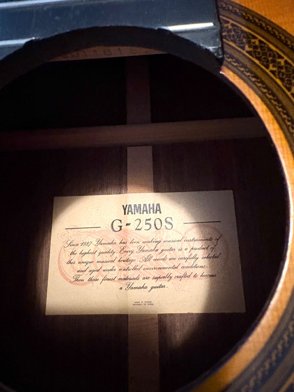 Yamaha Instruments de musique: Konzertgitarre Yamaha G-250S – D'occasion à Egnach par eliseos 2