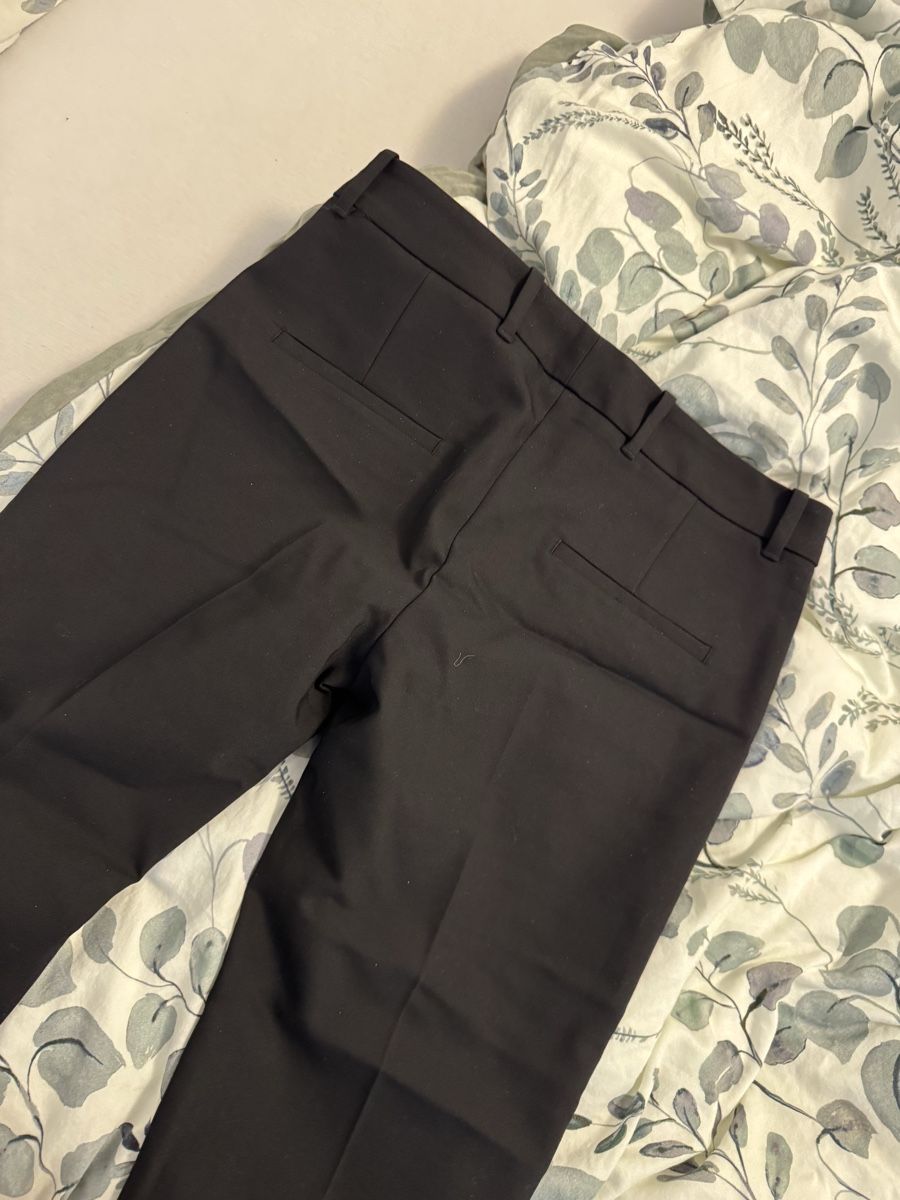 Zara Pantaloni: Zara bundfaltenhose – Nuovo e nell'imballaggio originale da Dottikon venduto da RomanVer 1