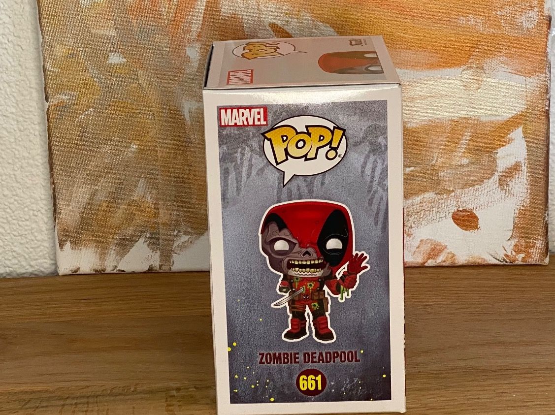 Funko Statuette: Funko Pop - Zombie Deadpool #661 - Marvel – Nuovo e nell'imballaggio originale da Oensingen venduto da CSCollectors 3