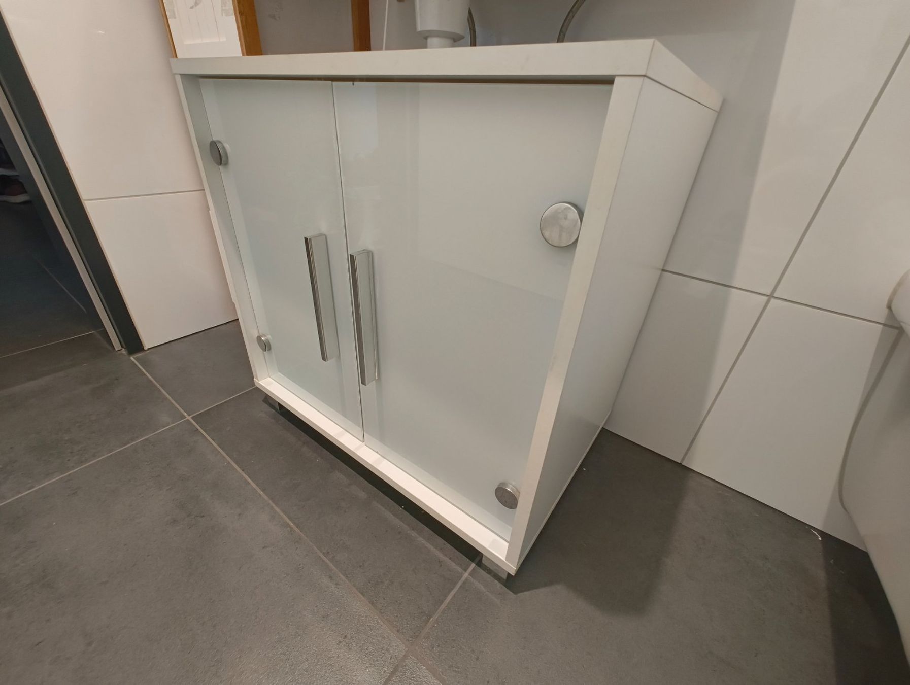 Badezimmermöbel: Waschbeckenunterschrank – Gebraucht aus Rombach von Flo356 1