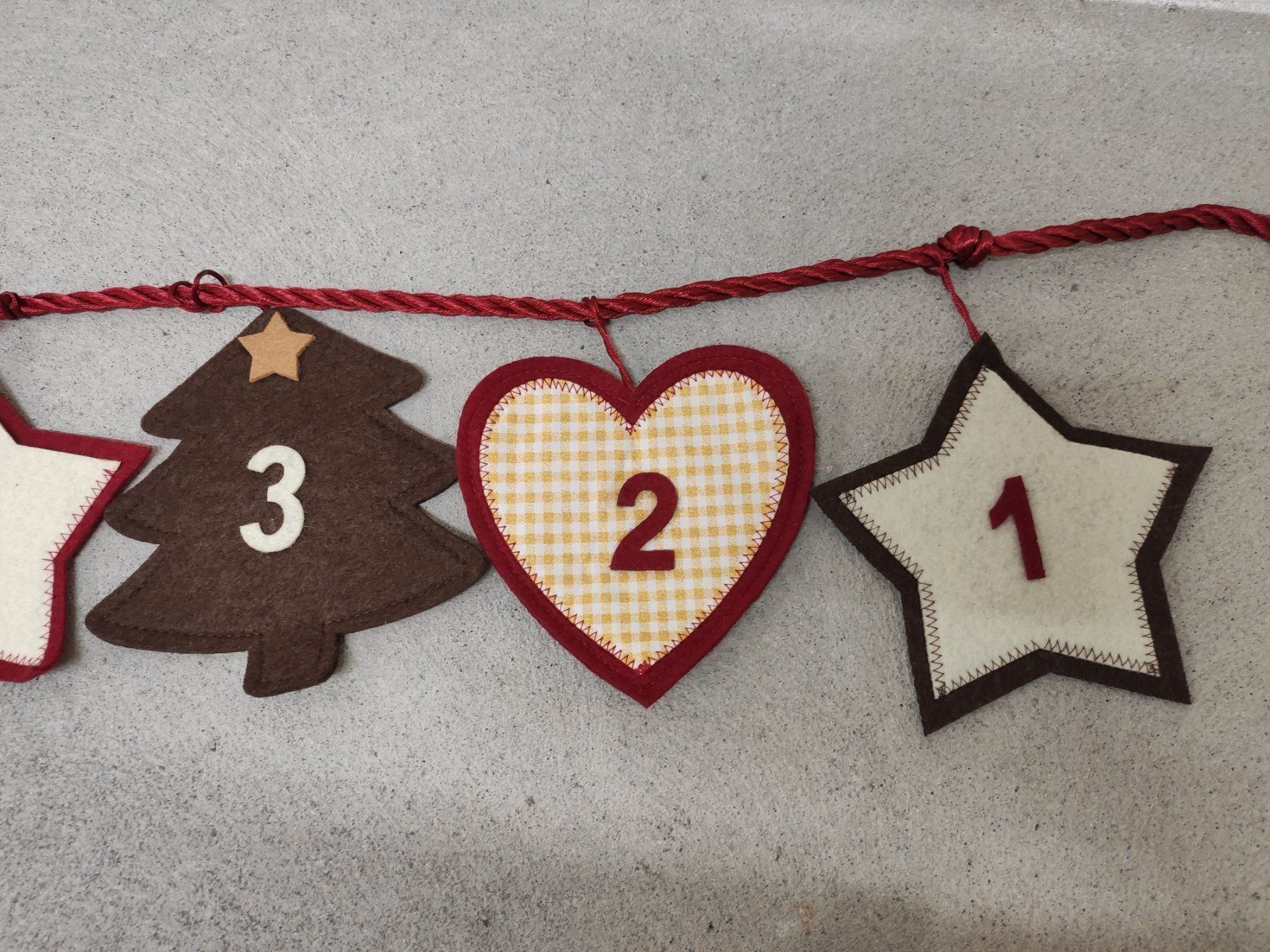 Tutte le decorazioni: Handgemachtes Adventskalender NEU – Nuovo e nell'imballaggio originale da Zürich venduto da chukye 5