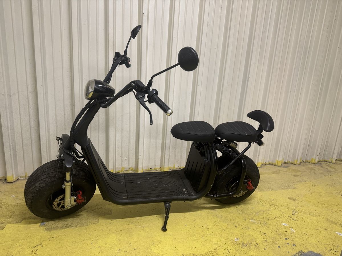 Citycoco Scooters: Elektro-Scooter / Citycoco  – Defekt aus Ostermundigen von mus_zpk8