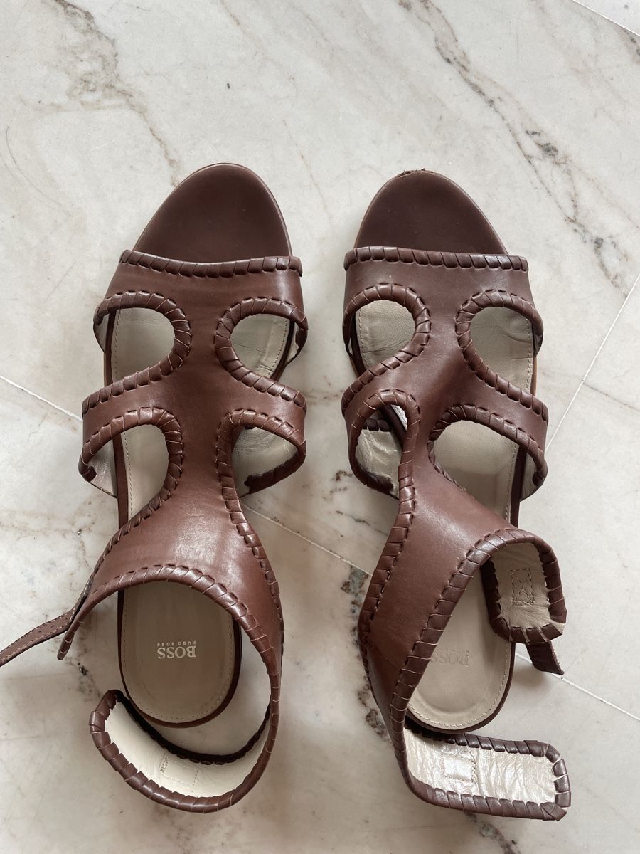 Hugo Boss Scarpe da donna: Sandalo in pelle BOSS – Usato da Melide venduto da jul_2q6m