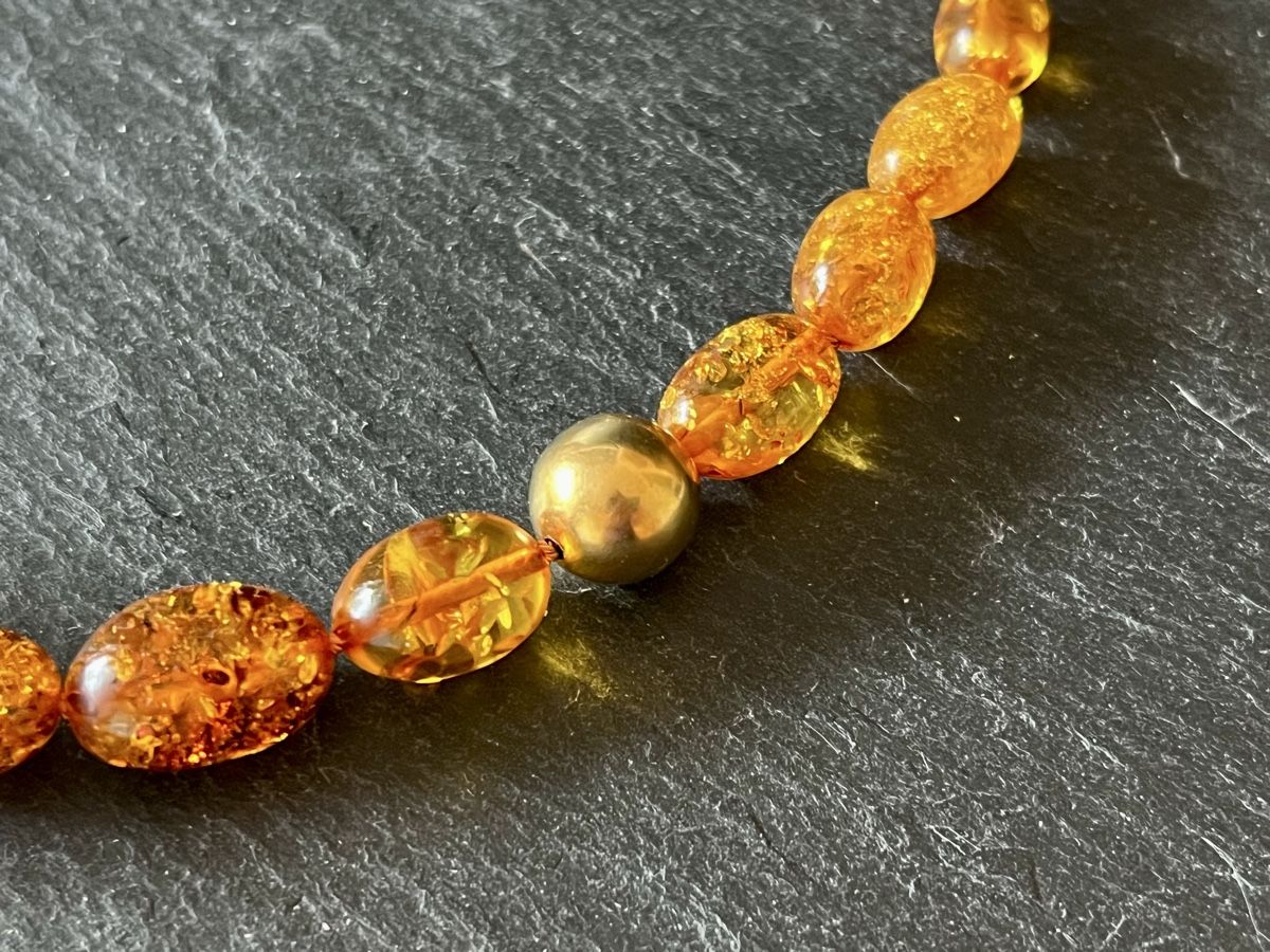 Catenine: Authentic Baltic Amber Necklace - Gold Plated Silver – Nuovo e nell'imballaggio originale da Rüschlikon venduto da ThereseJewelryDesign 2