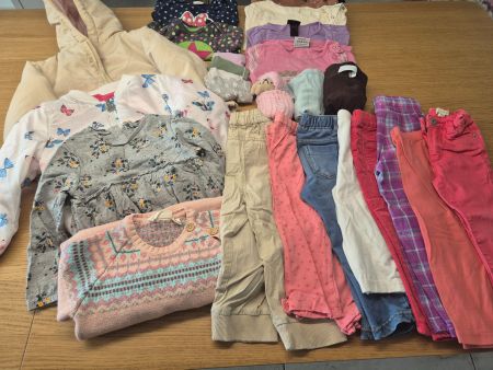 Kleiderpaket 2, Winter, Mädchen, 25 Teile, Grösse 86