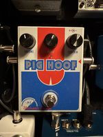 Pig hoof - big muff ram's head