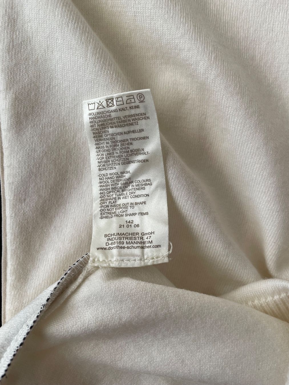 Dorothee Schumacher Maglioni & Felpe: Dorothee Schumacher Pullover aus 100% Schurwolle Gr.5 – Usato da Hagendorn venduto da Blaf 5