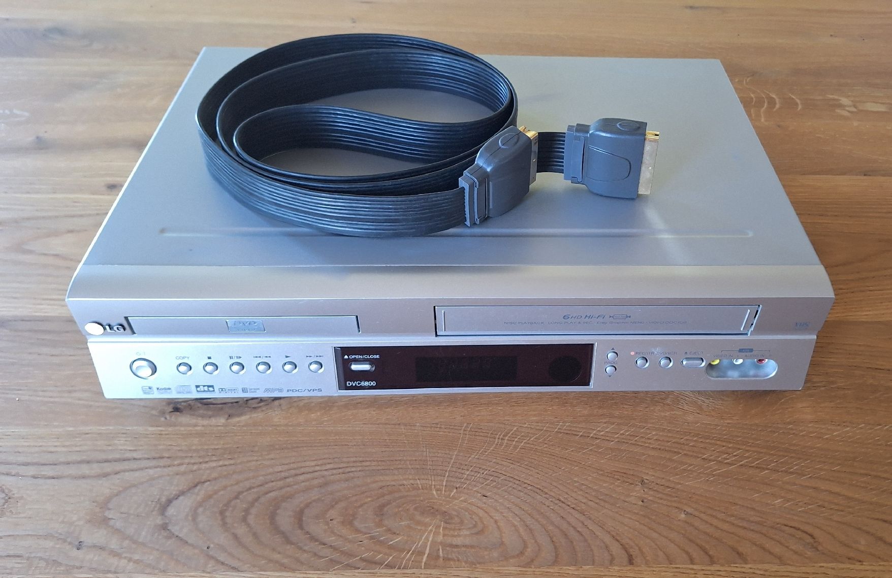 LG Sistemi audio & multimediali: DVD-/VHS  Rekorder LG – Usato da Sempach venduto da berglady30 1