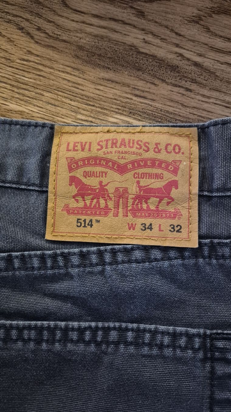 Levi's Pantaloni: pantalon levi strauss – Usato da Léchelles venduto da sim7891 2