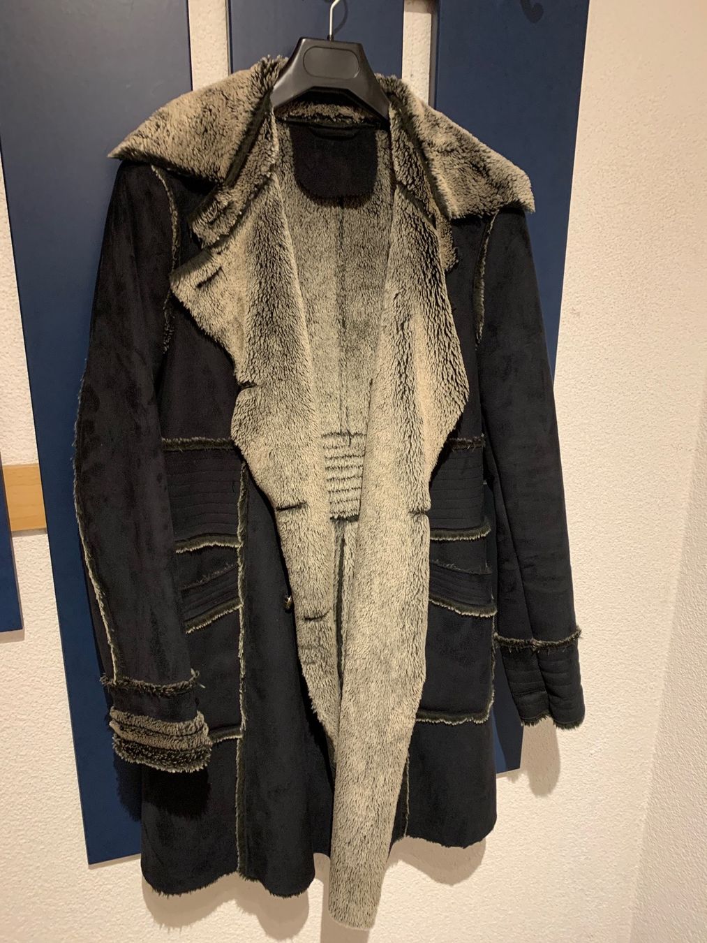 Cappotti: Damen Eleganter Mantel. – Usato da Huttwil venduto da Nedja0 1