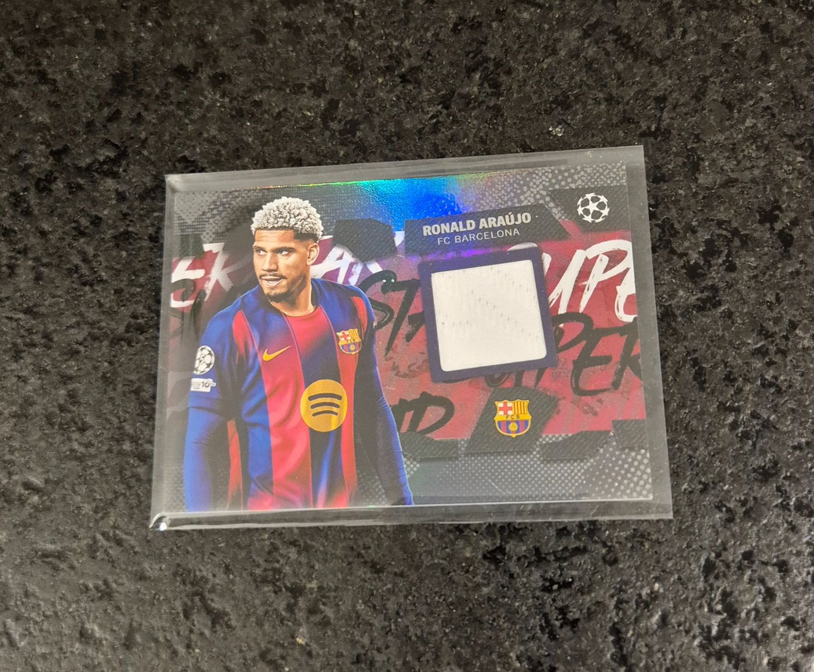 Topps Carte collezionabili: Ronald Araujo Relic - Barcelona - Topps – Nuovo (secondo la descrizione) da Burg AG venduto da Danoe