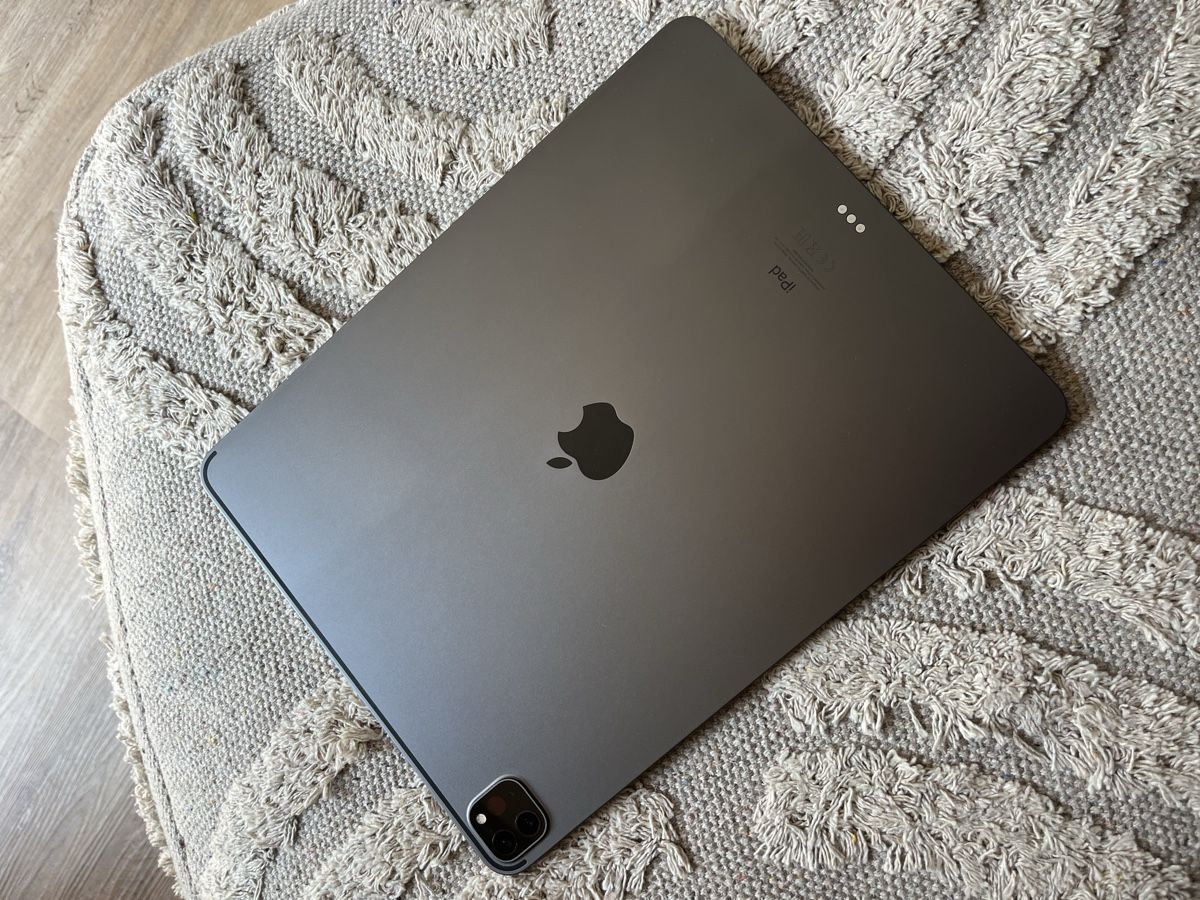Apple Tablet PC: Apple iPad Pro, 12.9 Zoll, 5. Generation, 256 GB – Gebraucht aus Baltschieder von Blatteriola 2