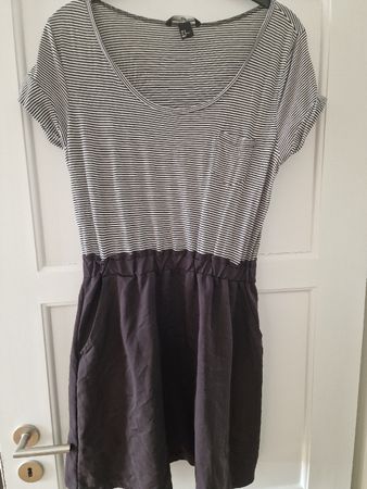 Sommerkleid M schöne Machart.