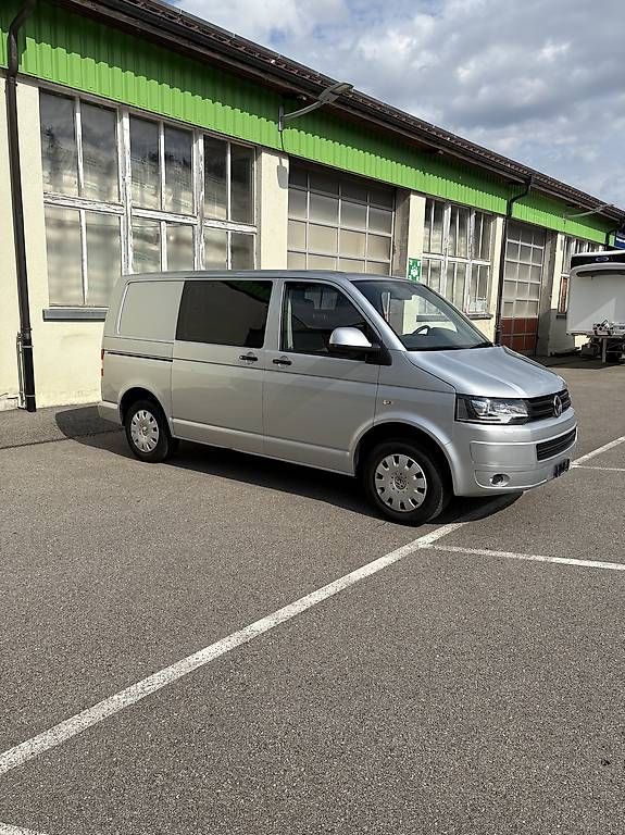 VW Veicoli commerciali: VW T5 Frisch ab Mfk – Usato da Huttwil venduto da Matu123