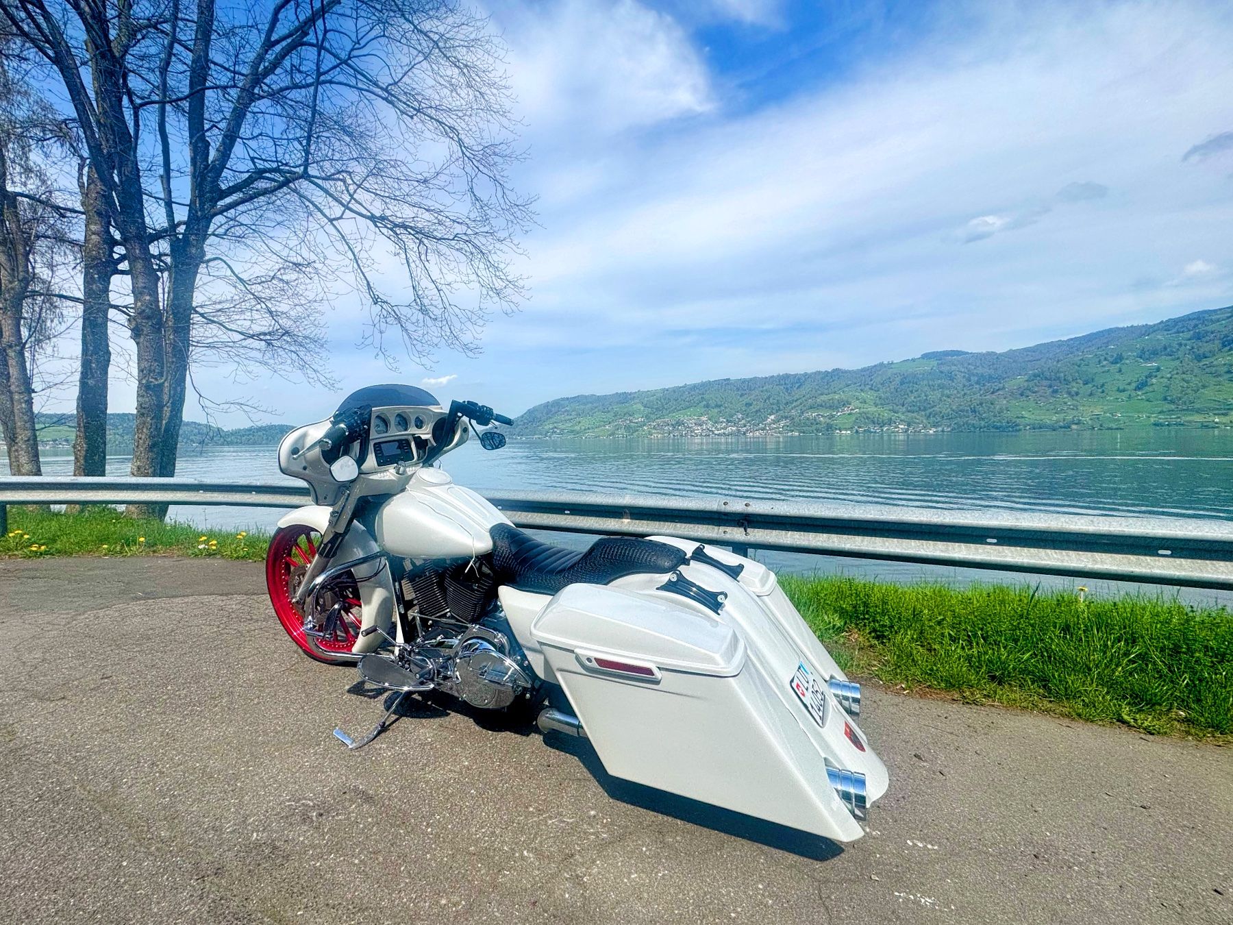 Harley-Davidson Chopper: Harley Davidson Bagger 103 26" Rad – Usato da Nebikon venduto da kau_2bfl 2