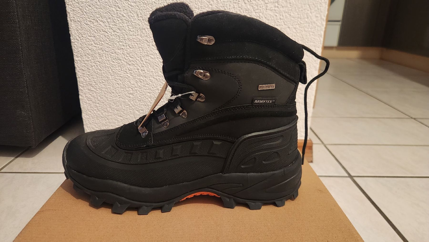 Chaussures hommes: Bottes d'hiver  – Neuf avec emballage d'origine à Sierre par Golfiste16