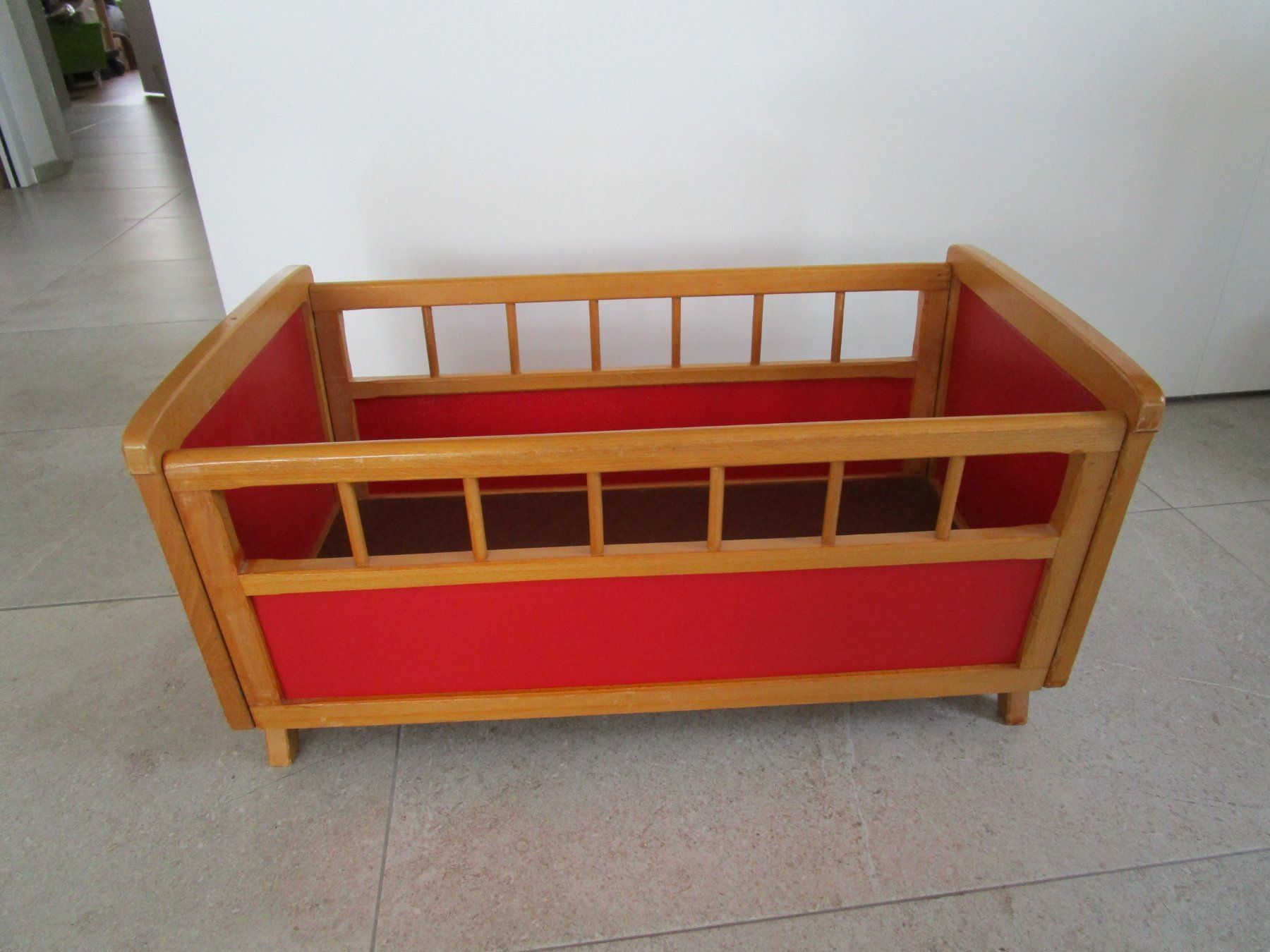 Giocattoli: Puppenbett – Usato da Grenchen venduto da Uhus15 1