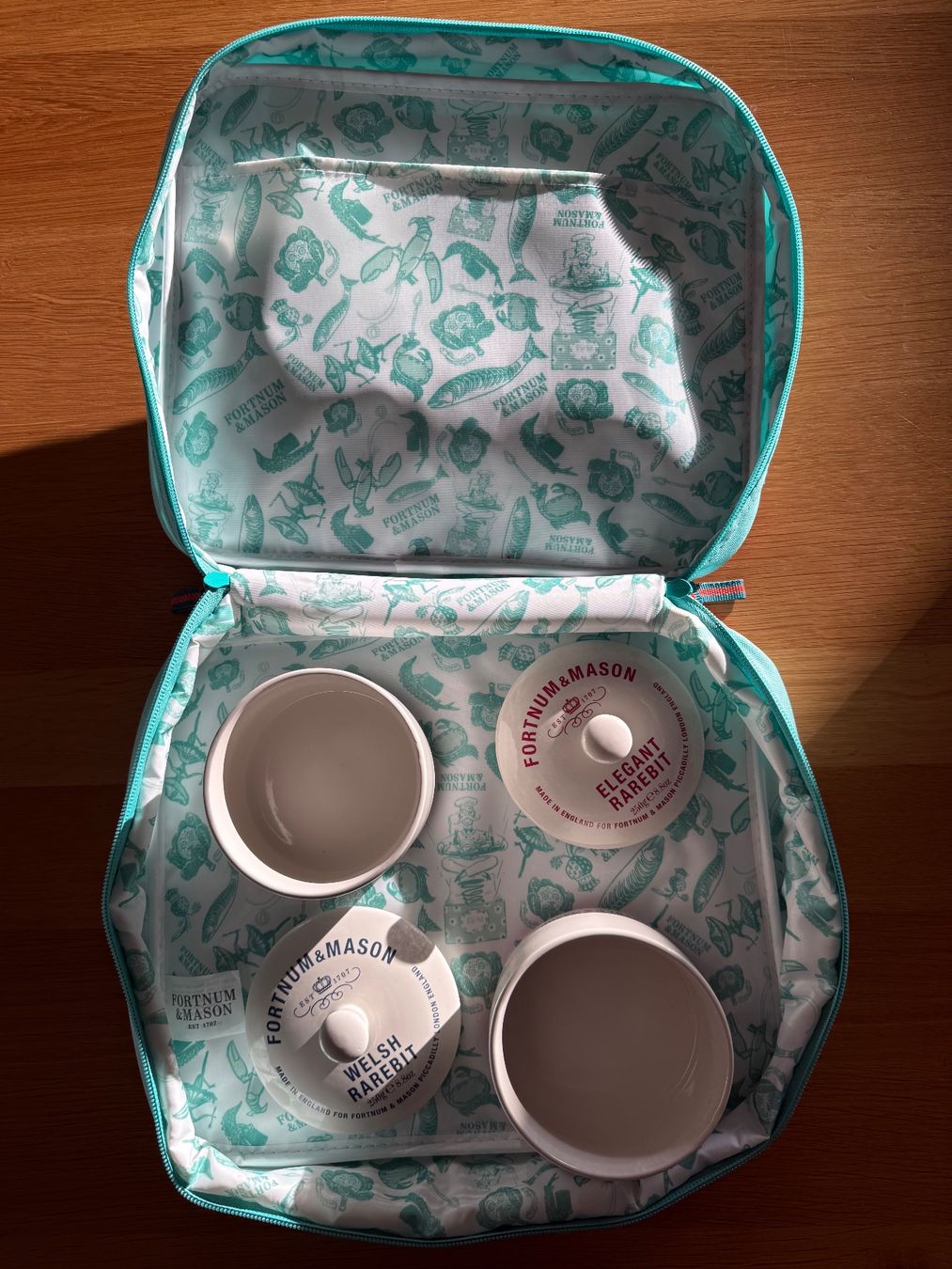 Pentole: Fortnum & Mason Hamperling + 2 Rarebit Keramik Set Töpfe – Usato da Basel venduto da Rouge. 3
