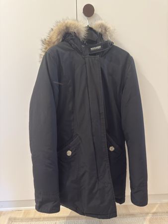 Woolrich Arctic Parka mit Echtfell  Grösse M  Schwarz