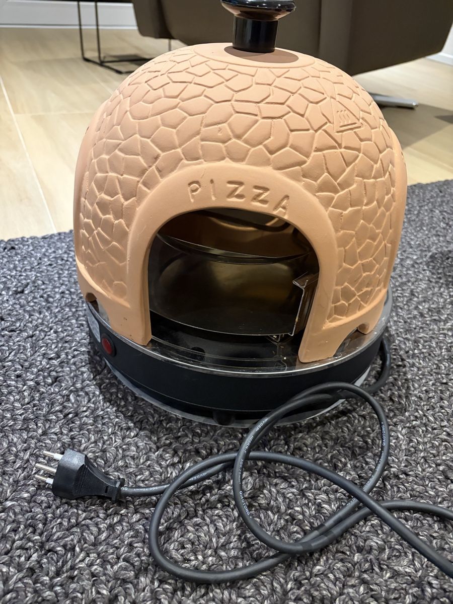 Ohmex Forni per pizza: Pizza oven for 8 persons – Usato da Münchenstein venduto da ArleneLM 2